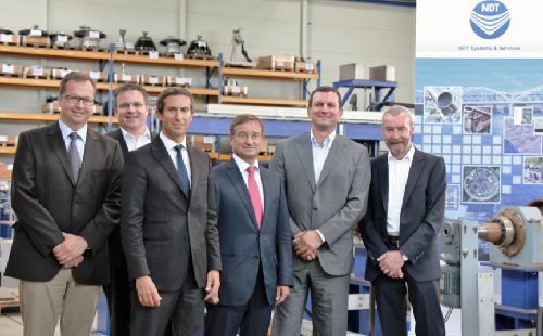 調印後のNDT Systems GmbHとフェルスター社のマネジメント